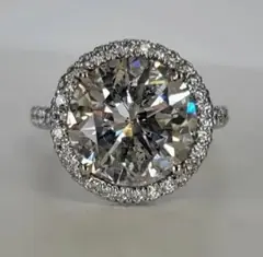 Round brilliant diamond ring