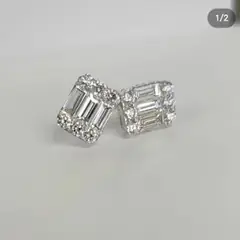 Baguette diamond engagement ring